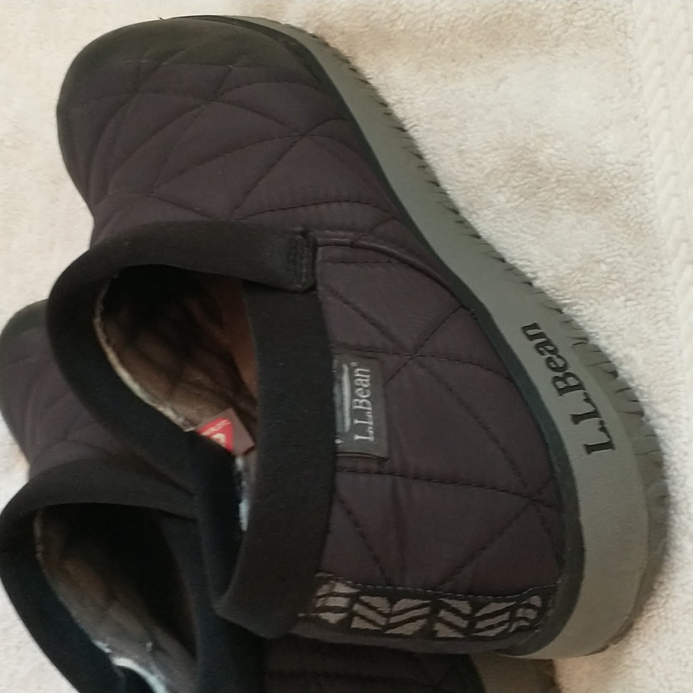L.L. Bean Ultralight Primaloft Slip-on Quilted Shoe Men's Size‎ 10
